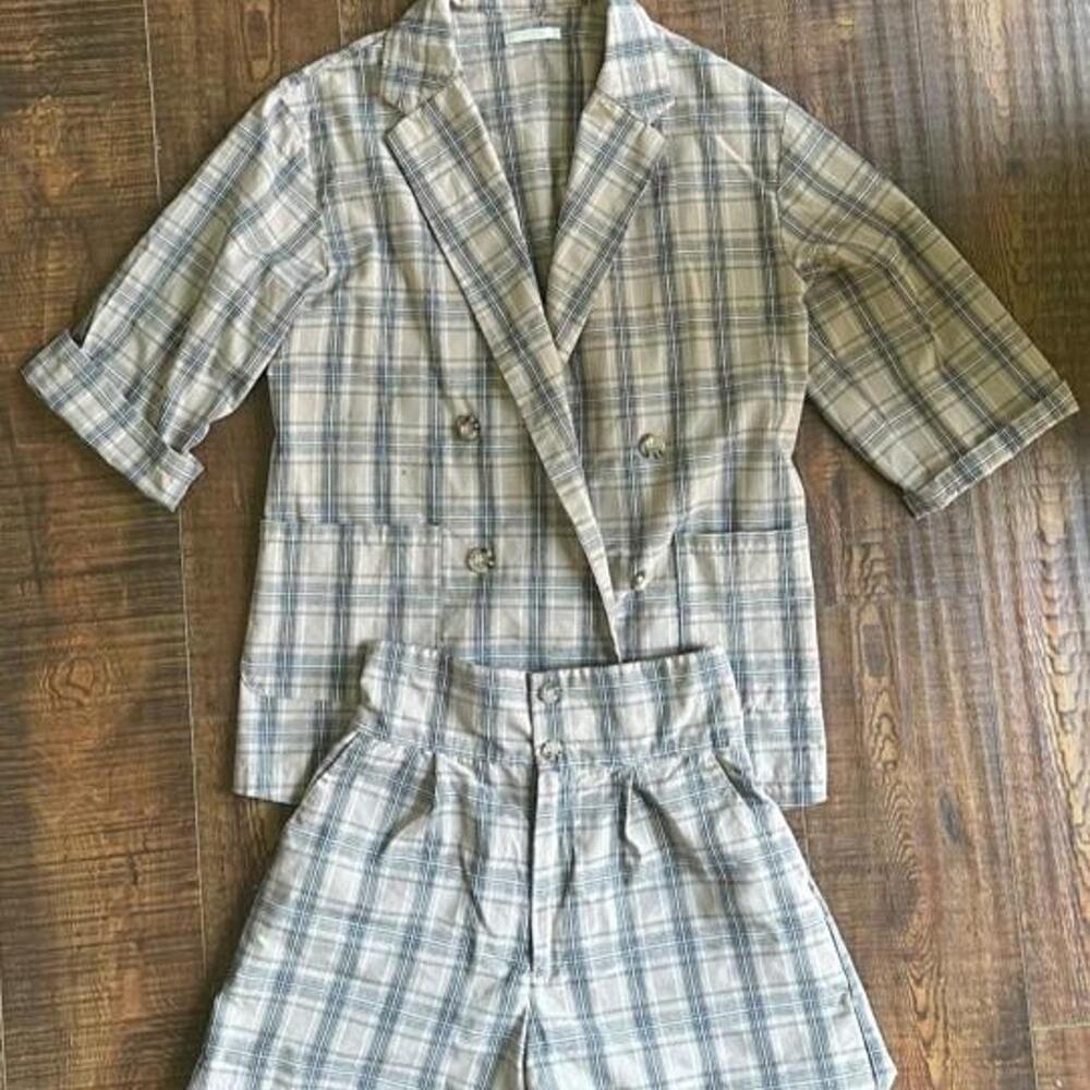 Fun from Japan Plaid Blazer and Shorts Set Size S It says M size but fits like S